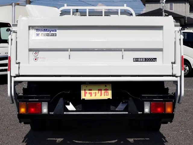 マツダ タイタン 2RG-LKR88AR(2WD)の写真6