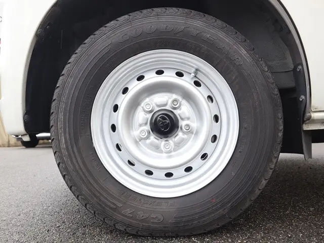トヨタ ライトエーストラック DBF-S402U(2WD)の写真25