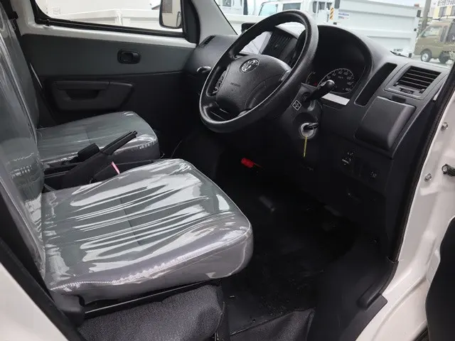 トヨタ ライトエーストラック DBF-S402U(2WD)の写真30