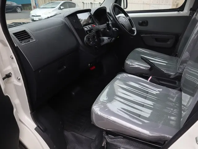 トヨタ ライトエーストラック DBF-S402U(2WD)の写真32