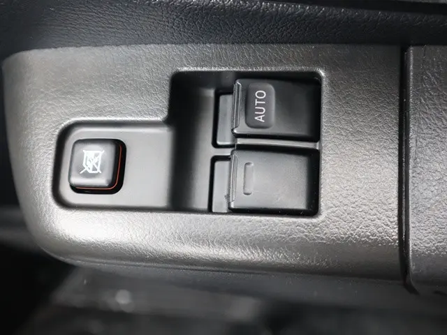 トヨタ ライトエーストラック DBF-S402U(2WD)の写真38