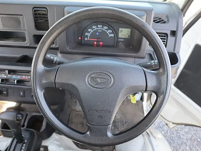 ダイハツ ハイゼットトラック 3BD-S510P(4WD)の写真4