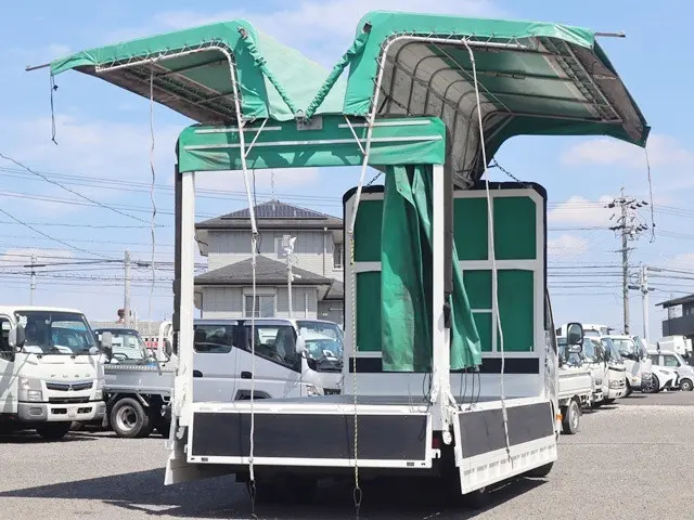 トヨタ ダイナ TKG-XZU710(2WD)の写真11