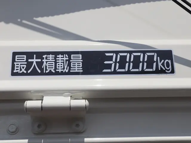 トヨタ ダイナ TKG-XZU710(2WD)の写真21