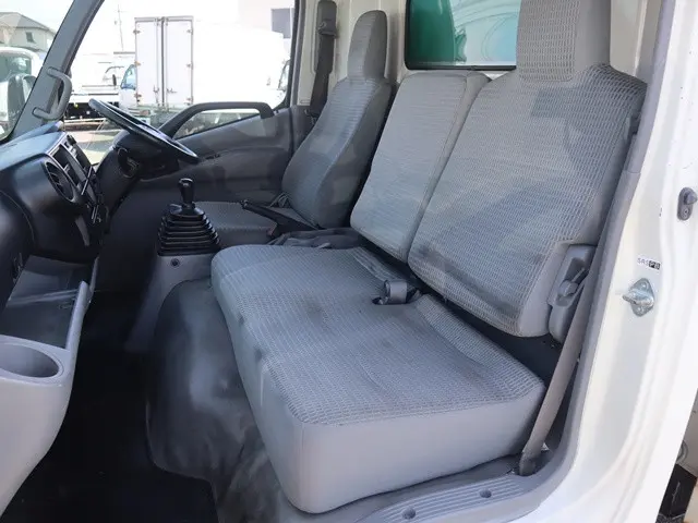 トヨタ ダイナ TKG-XZU710(2WD)の写真36
