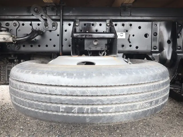 いすゞ エルフ TPG-NKR85A(2WD)の写真21