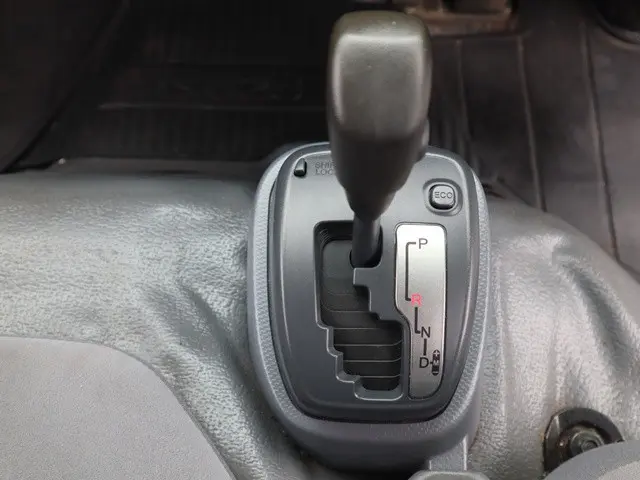いすゞ エルフ TPG-NKR85A(2WD)の写真37