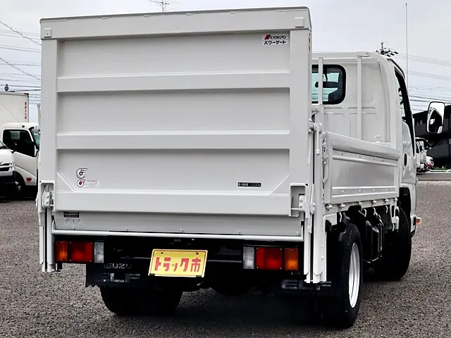いすゞ エルフ TPG-NJR85A(2WD)の写真5