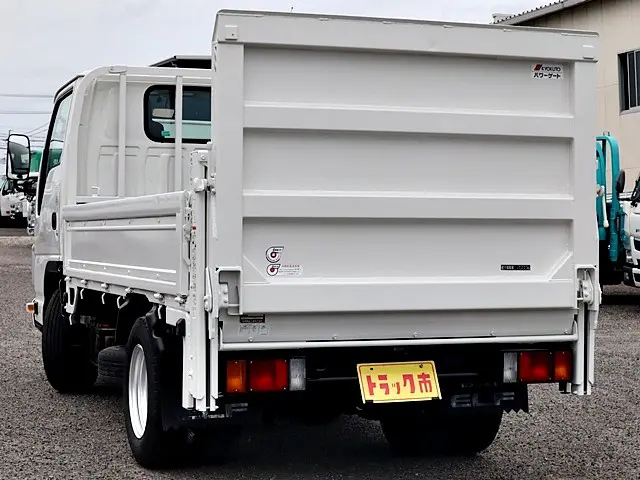 いすゞ エルフ TPG-NJR85A(2WD)の写真7