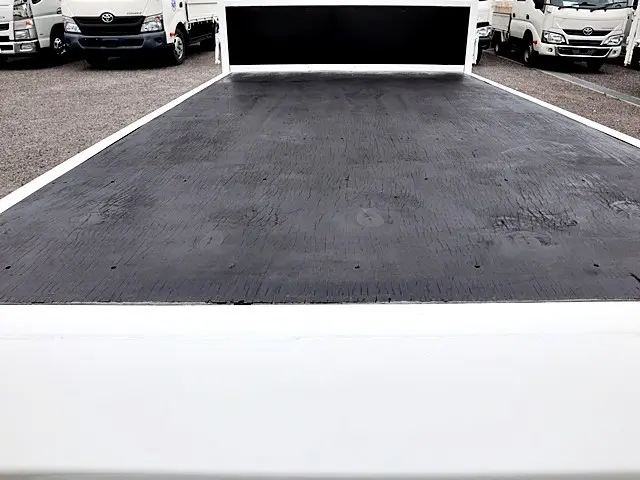 いすゞ エルフ TPG-NJR85A(2WD)の写真12