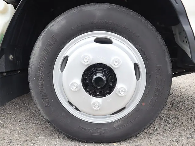 いすゞ エルフ TPG-NJR85A(2WD)の写真23