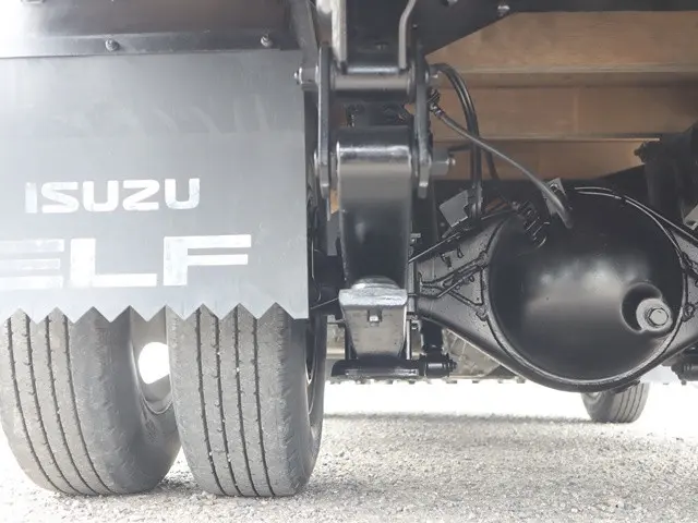 いすゞ エルフ TPG-NJR85A(2WD)の写真28