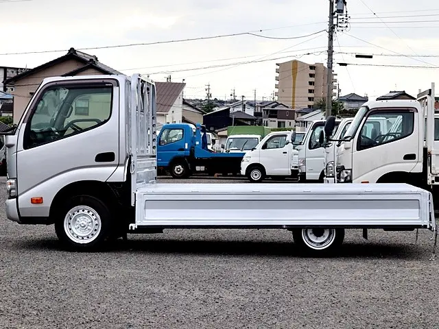 トヨタ ダイナ 2DG-GDY231(2WD)の写真13