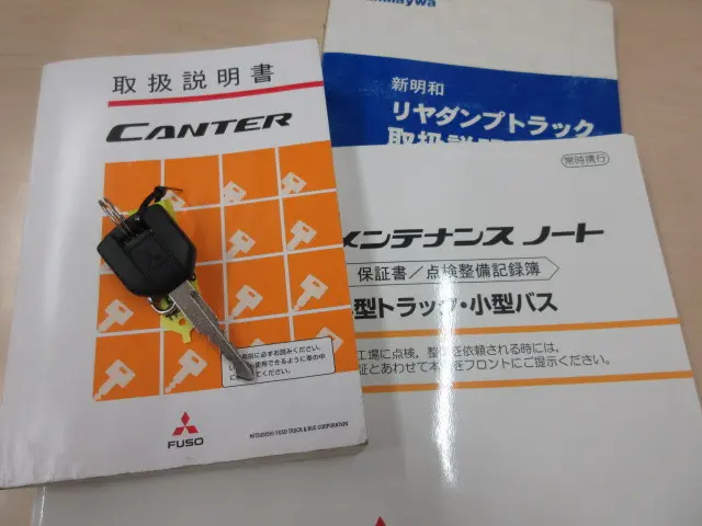 三菱 キャンター TPG-FBA60(2WD)の写真5