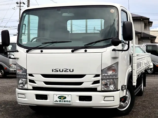 いすゞ エルフ TPG-NNR85AR(2WD)の写真2