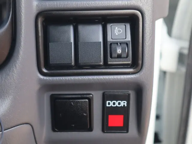 マツダ ボンゴトラック DBF-SLP2T(2WD)の写真44