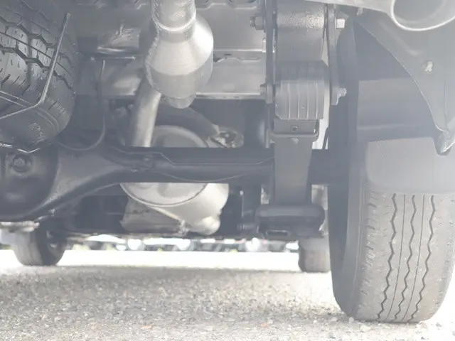 トヨタ ハイエース 3BA-TRH214W(2WD)の写真29