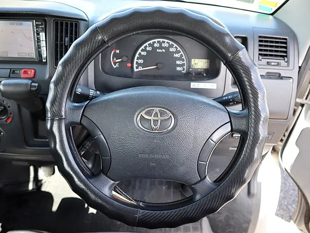 トヨタ ライトエーストラック DBF-S402U(2WD)の写真4