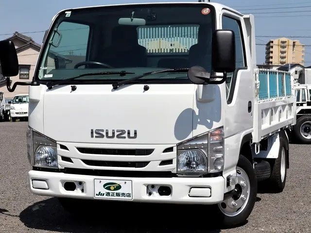 いすゞ エルフ TPG-NJR85AD(2WD)の写真2