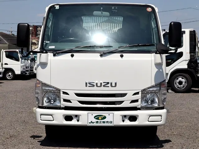 いすゞ エルフ TPG-NJR85AD(2WD)の写真3