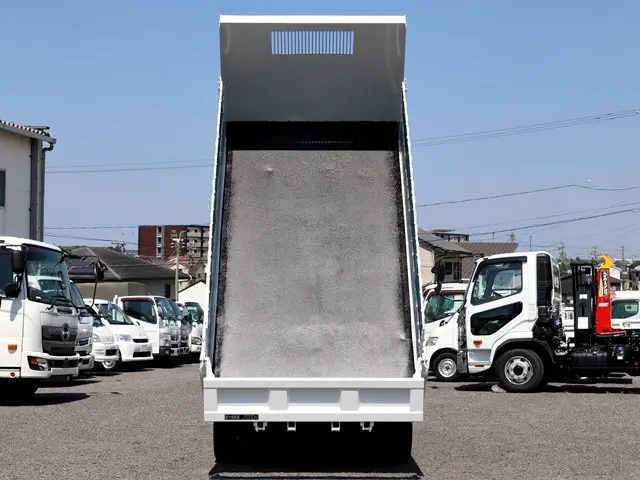 いすゞ エルフ TPG-NJR85AD(2WD)の写真12
