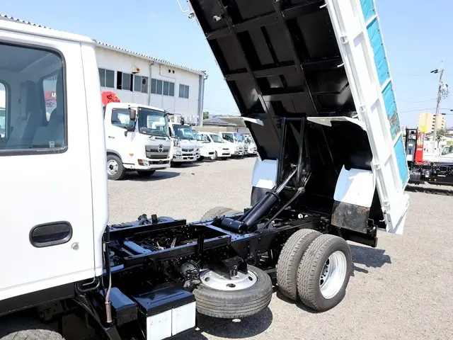 いすゞ エルフ TPG-NJR85AD(2WD)の写真13