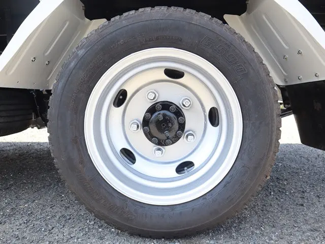 いすゞ エルフ TPG-NJR85AD(2WD)の写真27