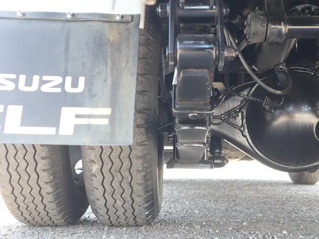 いすゞ エルフ TPG-NJR85AD(2WD)の写真28