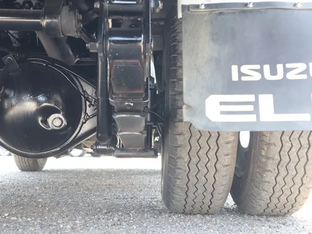 いすゞ エルフ TPG-NJR85AD(2WD)の写真29