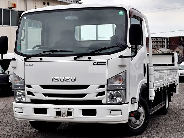 いすゞ エルフ TRG-NPR85AR(2WD)の写真1