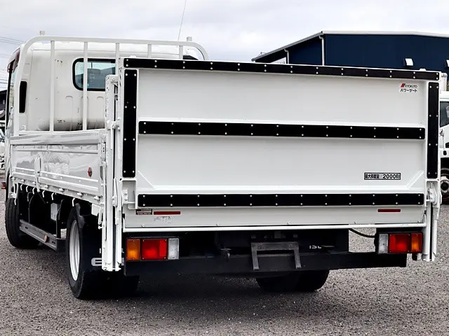 いすゞ エルフ TRG-NPR85AR(2WD)の写真2