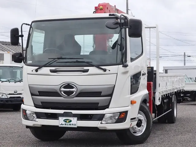 日野 レンジャー 2KG-FC2ABA(2WD)の写真2