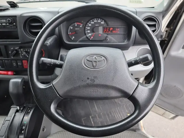 トヨタ ダイナ TKG-XZU655(2WD)の写真4
