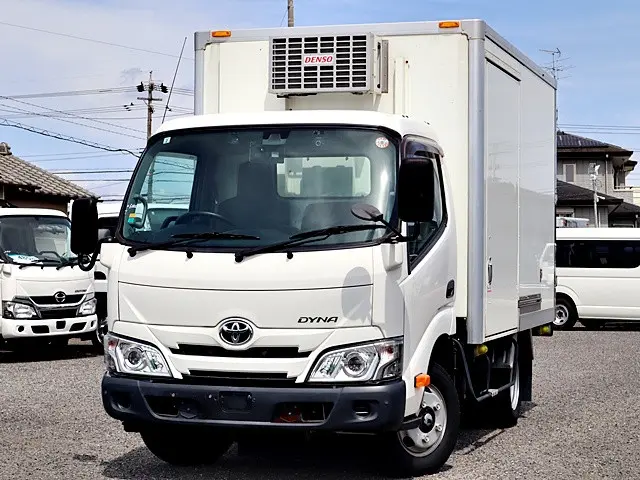 トヨタ ダイナ 2RG-XZU605(2WD)の写真1