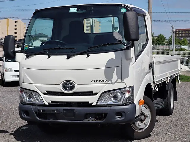 トヨタ ダイナ 2RG-XZC605(2WD)の写真1