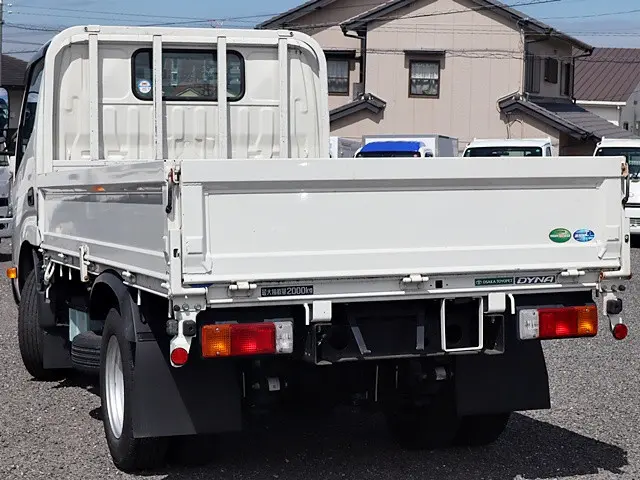 トヨタ ダイナ 2RG-XZC605(2WD)の写真2