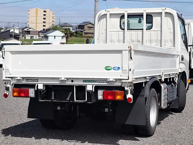 トヨタ ダイナ 2RG-XZC605(2WD)の写真3