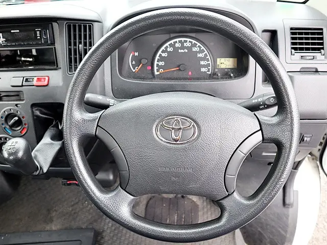 トヨタ タウンエーストラック DBF-S402U(2WD)の写真4