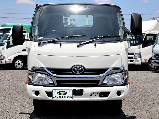 トヨタ ダイナ TPG-XZC605(2WD)の写真3