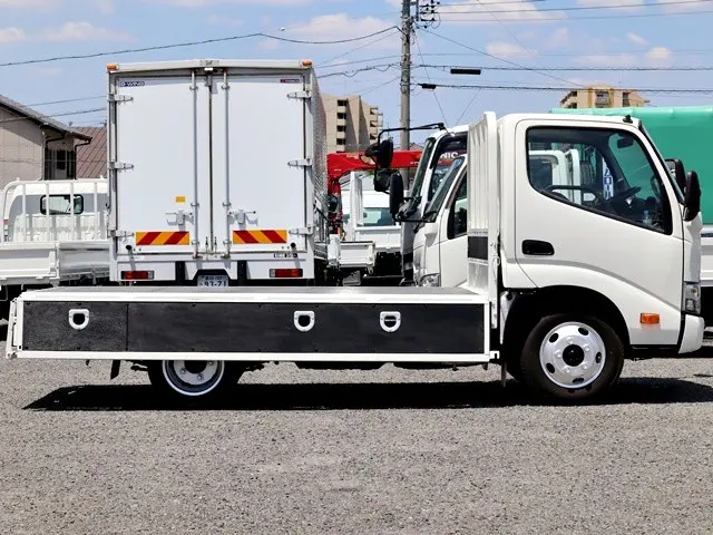 トヨタ ダイナ TPG-XZC605(2WD)の写真10