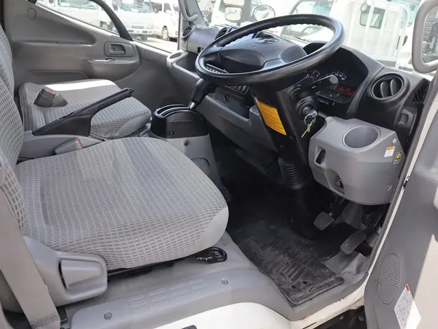 トヨタ ダイナ TPG-XZC605(2WD)の写真31