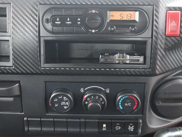 日野 レンジャー 2KG-FC2ABA(2WD)の写真41