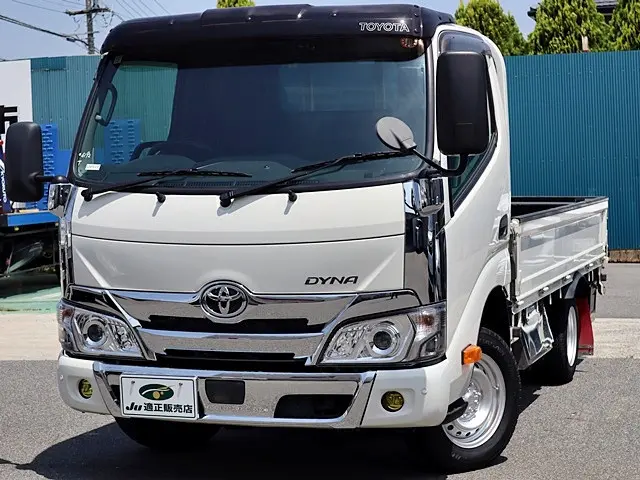 トヨタ ダイナ 3BF-TRY230(2WD)の写真2
