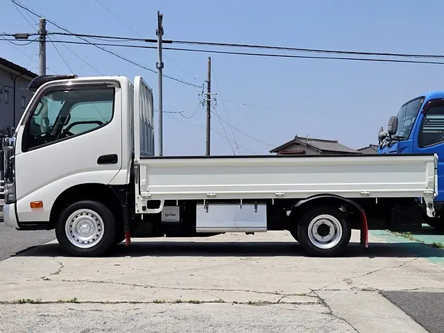 トヨタ ダイナ 3BF-TRY230(2WD)の写真9