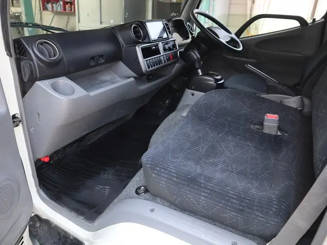 トヨタ ダイナ 3BF-TRY230(2WD)の写真33