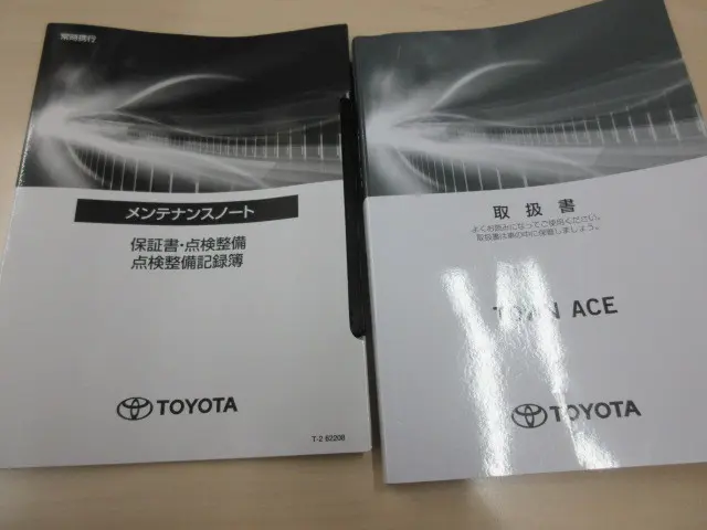 トヨタ タウンエーストラック 5BF-S403U(2WD)の写真5