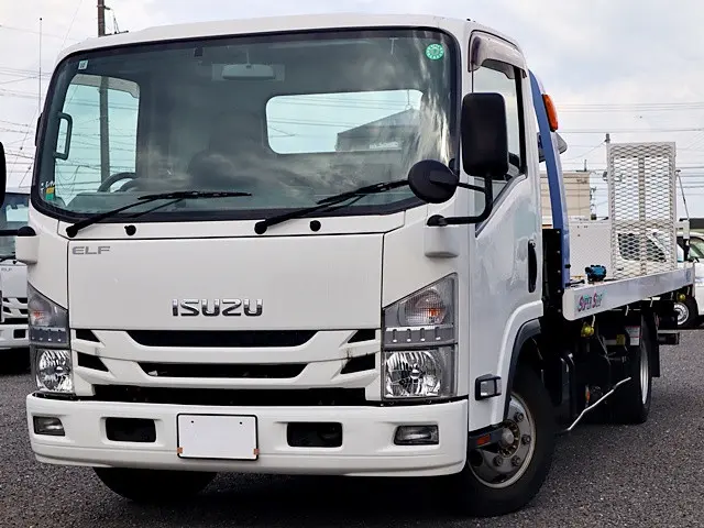 いすゞ エルフ TRG-NPR85AN(2WD)の写真1
