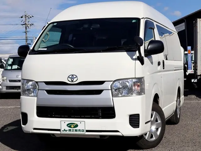 トヨタ ハイエースレジアス LDF-KDH206K(4WD)の写真2