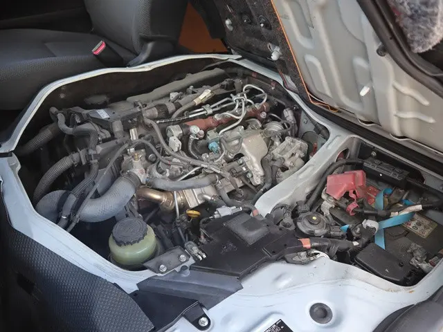 トヨタ ハイエースレジアス LDF-KDH206K(4WD)の写真21