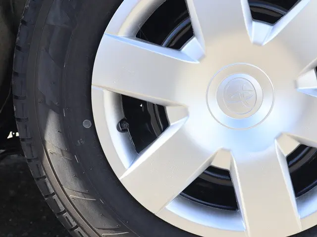 トヨタ ハイエースレジアス LDF-KDH206K(4WD)の写真25